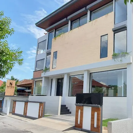 Samana Residence Отели рядом с достопримечательностью «Бундаран Ренон»