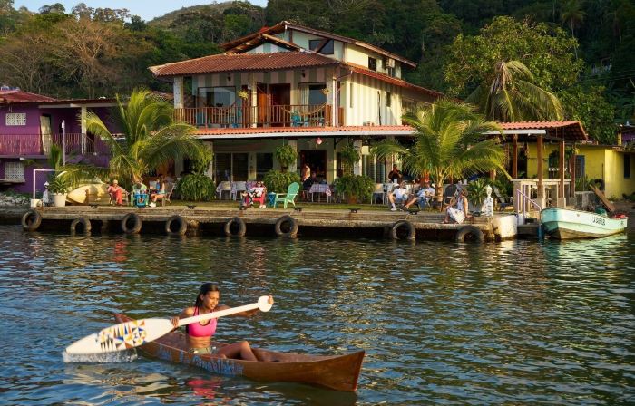 Casa Congo & El Palenque - Casa Rayo Verde - Restaurante - Galeria de Arte