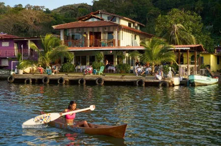 Casa Congo & Casa Rayo Verde - Restaurante - Galeria de Arte
