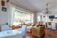 Hotel il Faro di Molara Hotels in Murta Maria