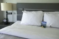 Brio Beach Inn