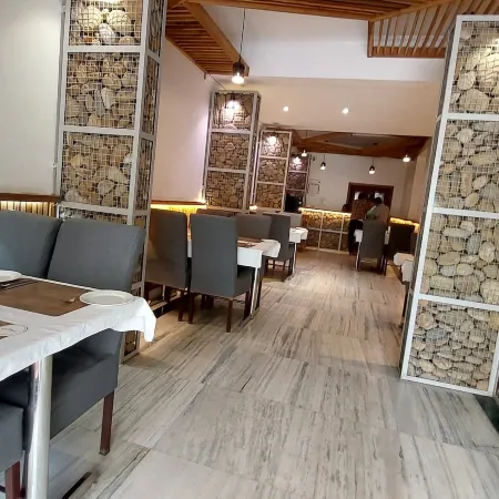Hotel Acacia
