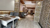 Hotel Acacia - breakfast