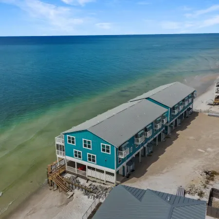 Edgewater Retreat by Pristine Properties Vacation Rentals