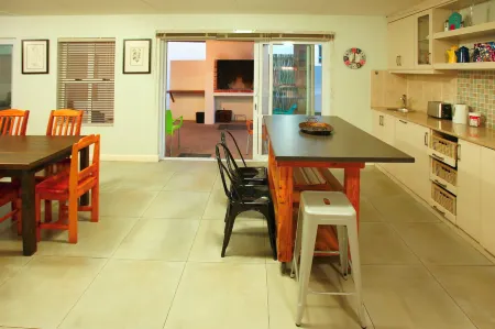 99 Steps, Langebaan, 8-Sleeper