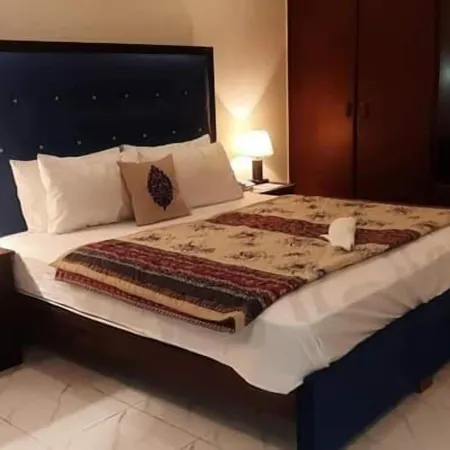 Hotel Royal Defence