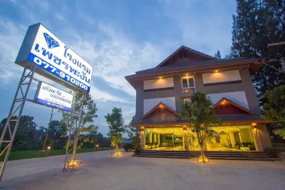 Phet Phangan Hotels in Surat Thani
