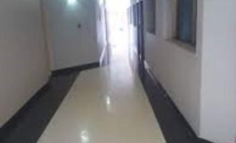 Royal Cashrise Lodge