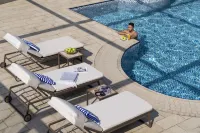 Novotel Jeddah Tahlia Street - Pools
