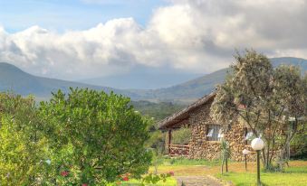 Naivasha Kongoni Lodge - Lakefront Getaway
