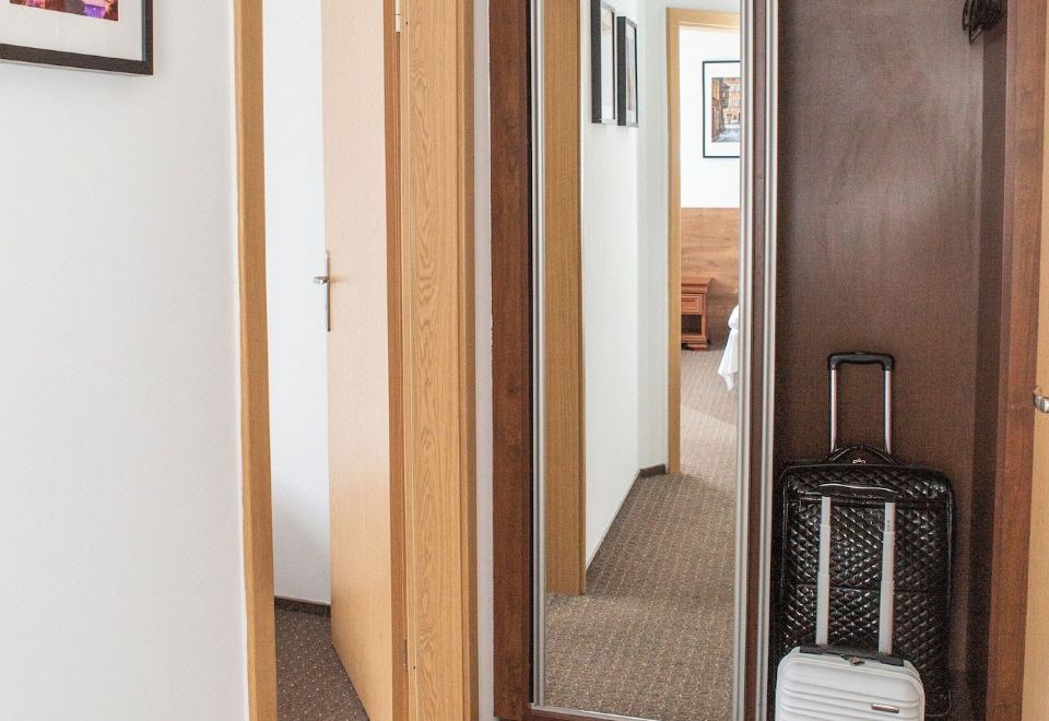 3. 바르샤바 아파트..