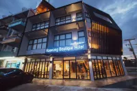 Raenong Boutique Hotel فنادق في 