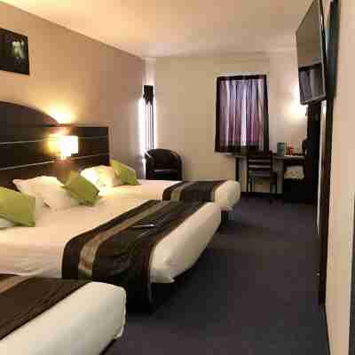 Kyriad Dol de Bretagne Rooms