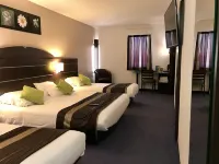 Kyriad Dol de Bretagne Hotels in Cherrueix