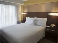 Cambridge Suites Mississauga Hotels near Lisgar