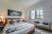 Umalas Suites - 4-Star
