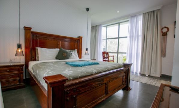 G Great Rift Villas