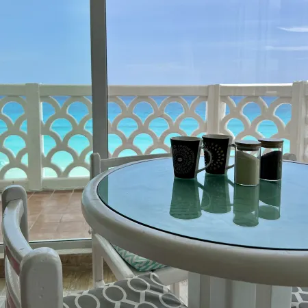 Ocean View Apartments – Increíble