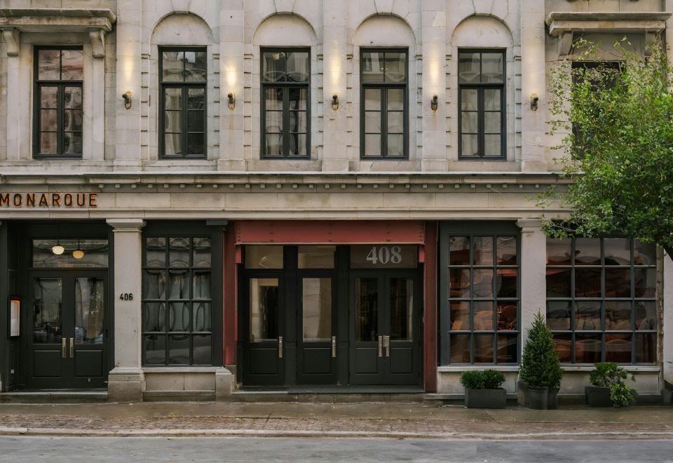 Sonder Penny Lane Apartments Old Montreal
