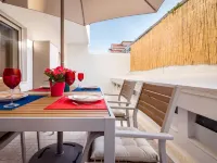Exquisite Retreat in a Traditional Area of Porto Hotels in Ramalde