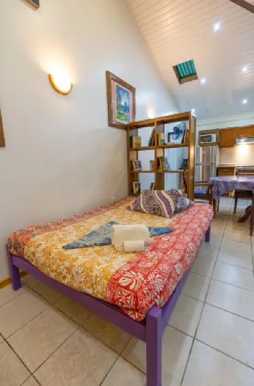 Heimanarii Walker Paoa Hotels in 