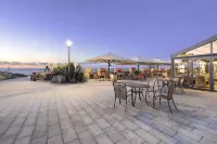 Mein Strandhaus - Hotel, Restaurant & Schwimmbad Hotels in Warnsdorf