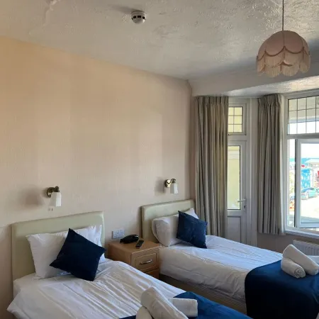 Cambria Hotel