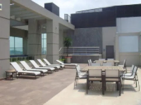 Luxury Suites Riverfront GYE