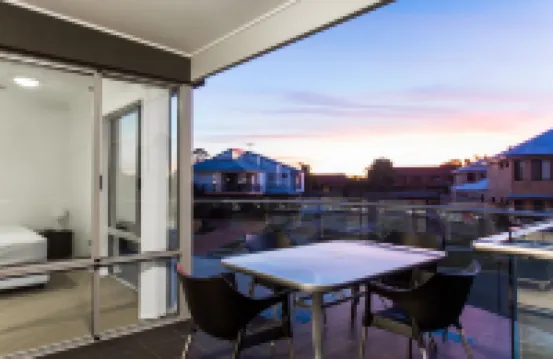 羅金厄姆映像公寓