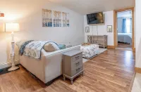 Downtown Apartments in Bar Harbor Hotels in Bar Harbor