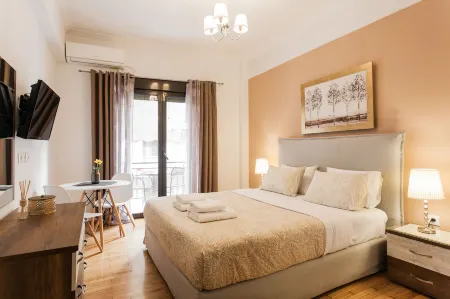 Nicholas Point Apartments and Rooms Отели в г. Центральные Афины