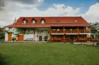 Pensiunea Bio Haus Hotels in Avrig
