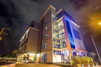 Psg Hotel Các khách sạn gần Krom Luang Prachaksinlapakhom Monument