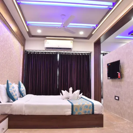 Hotel Savera Inn