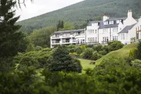 Macdonald Forest Hills Resort Hotels near Conic Hill