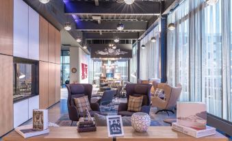 Moxy Aberdeen Airport