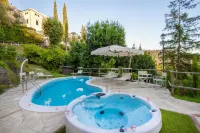 Villa Alta - Residenza d'Epoca Con Piscina