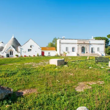 Masseria Pozzo Tre Pile Hotels near Martina Franca