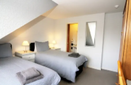 Dean Park Guest House