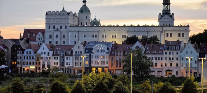 Hotel Zamek Centrum โรงแรมในสเชชเซ็น