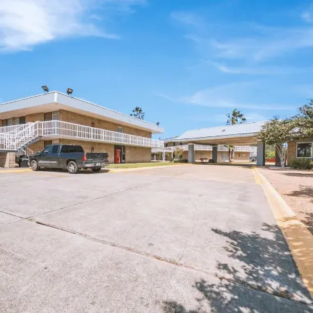 Americas Best Value Inn Beeville