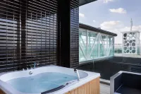 Hugo's Boutique Hotel - Adults Only - spa