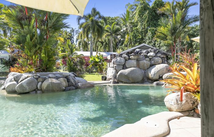 Mossman Resort Holiday Villas