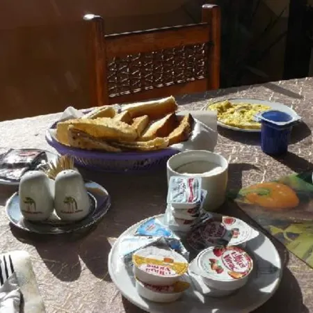El Nakhil Hotel