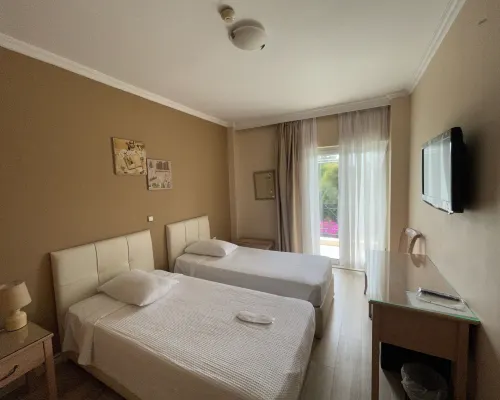 Hotel London Hotels in Glyfada