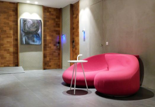 101 아드리아누 럭셔리 어반 스테이