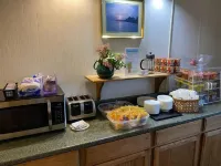 Driftwood Motel Hotels in Rogers City