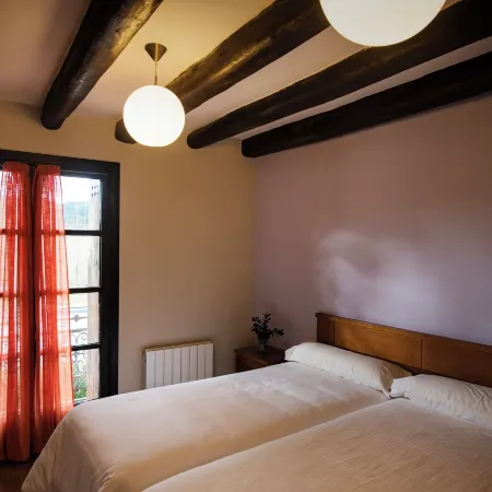 Hotel Panadería y Bungalows Ligüerre de Cinca,