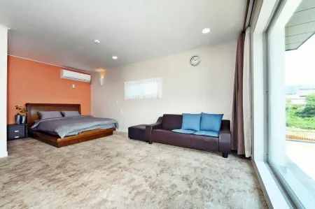 Seorabeol Togi Tourist Pension Отели рядом с достопримечательностью «Gyeongju National Park»