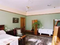 Braemar on Parliament St - Homestays